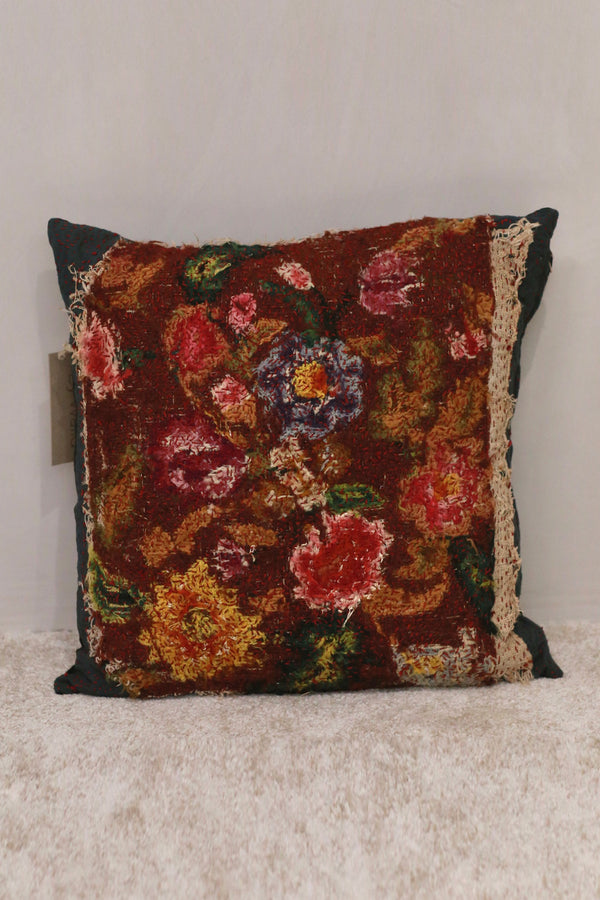 By Walid French Napoleon III wool needlework hand-sewn cushions, series BW-BYW-CUSHION/1348 (CUSHION/1124)